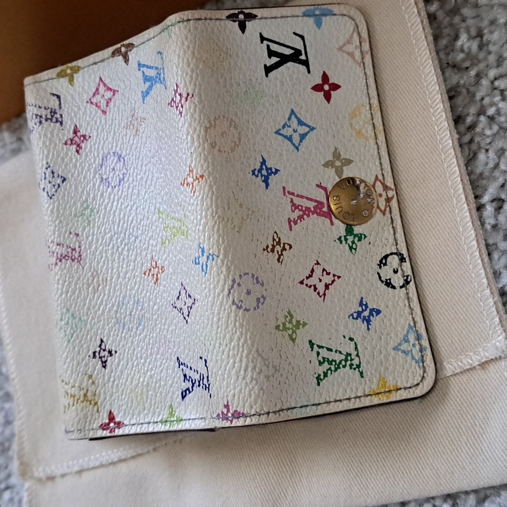 Louis Vuitton Multicolor white Murakami 4 ring Key Holder - Picture 3 of 7